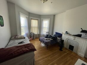 18 Perrin St in Boston, MA - Building Photo - Building Photo