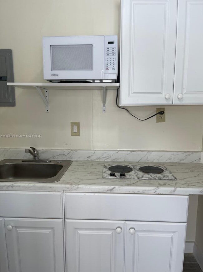 property at 2215 Mayo St
