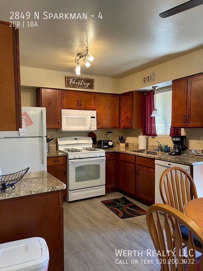 2849 N Sparkman Blvd in Tucson, AZ - Building Photo - Building Photo