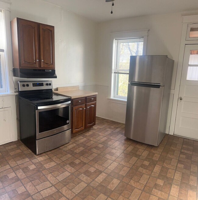 5847 Goener Ave in St. Louis, MO - Building Photo - Building Photo