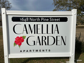 Camellia Garden in Foley, AL - Building Photo - Building Photo