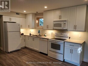 55 Rainbow Ridge Rd in Kawartha Lakes, ON - Building Photo - Building Photo