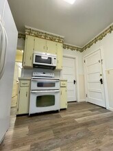 8 Woodland St, Unit 8 in Vernon, CT - Building Photo - Building Photo