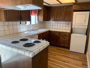 3599 Cedar Ravine Rd in Placerville, CA - Foto de edificio - Building Photo
