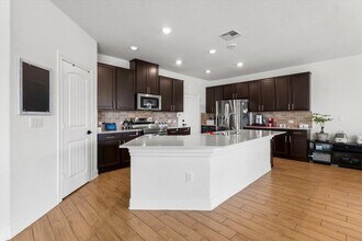 6713 Ondantra Bnd in Austin, TX - Building Photo - Building Photo