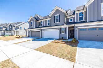 23018 Clarabelle Dr in Charlotte, NC - Building Photo - Building Photo