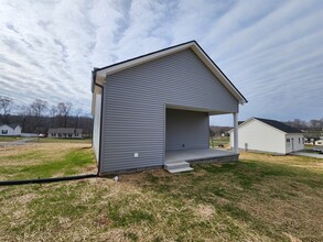 710 Miriah Dr in McMinnville, TN - Building Photo - Building Photo