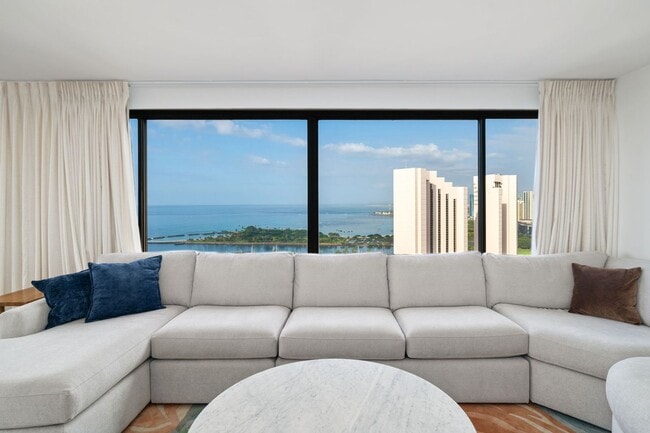 1778 Ala Moana Blvd in Honolulu, HI - Building Photo - Building Photo