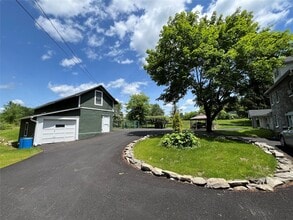 1900 Rte 9W in Milton, NY - Building Photo - Building Photo