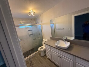 12426 S Vermont Ave in Los Angeles, CA - Building Photo - Building Photo