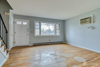 345 Lincoln Blvd in Middlesex, NJ - Building Photo - Building Photo