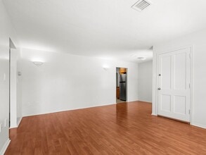 2801 Brook Way in San Pablo, CA - Building Photo - Building Photo