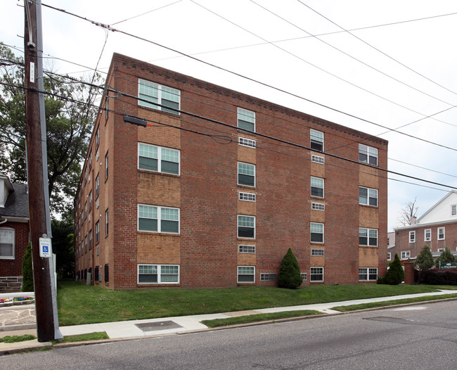 The Winchester Apartments in Philadelphia, PA - Building Photo - Building Photo