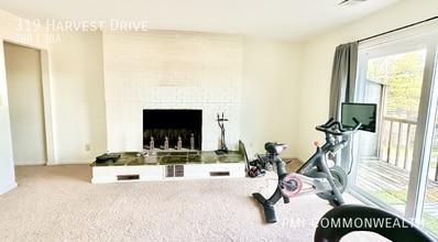 319 Harvest Dr in Charlottesville, VA - Building Photo - Building Photo