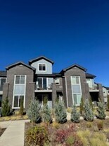 14673 E Belleview Dr in Aurora, CO - Building Photo