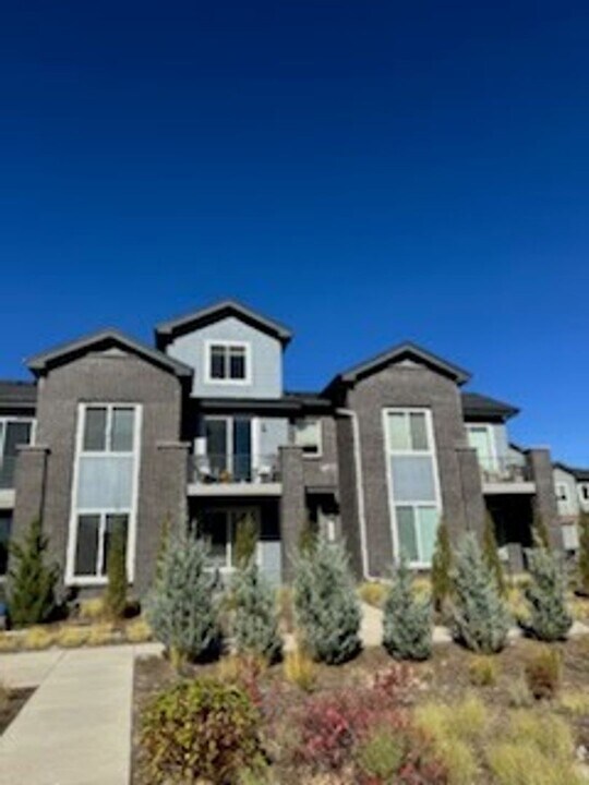 14673 E Belleview Dr in Aurora, CO - Building Photo