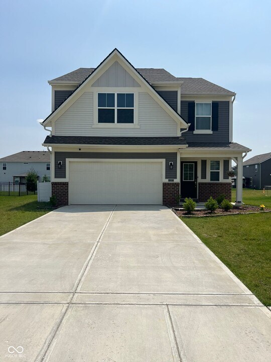 9247 Kellner St in Pendleton, IN - Building Photo