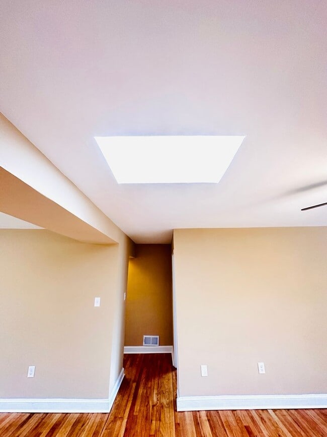 8804 Bradford Rd in Silver Spring, MD - Building Photo - Building Photo