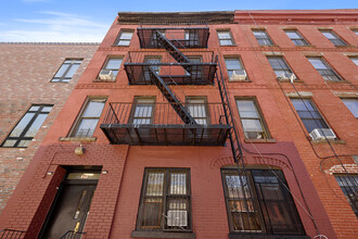 760 Marcy Avenue in Brooklyn, NY - Building Photo - Building Photo