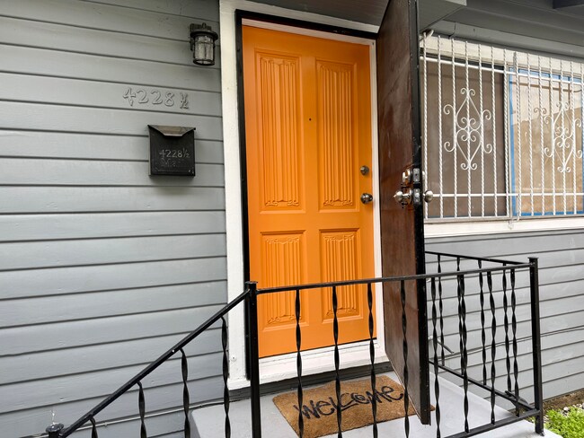 4228 Lockwood Ave in Los Angeles, CA - Building Photo - Building Photo