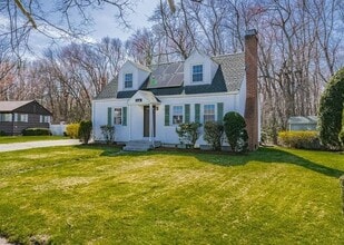 119 Florida Dr in Agawam, MA - Building Photo - Building Photo