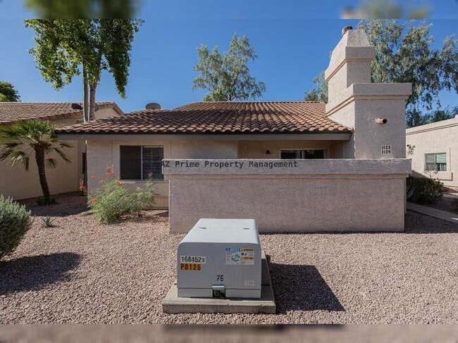 2019 W Lemon Tree Pl in Chandler, AZ - Building Photo - Building Photo