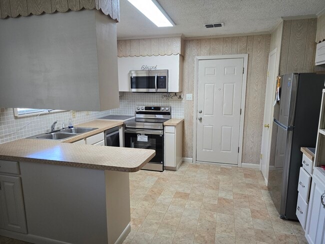 property at 1023 3rd St