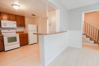 5609 Darby Close in Portsmouth, VA - Building Photo - Building Photo