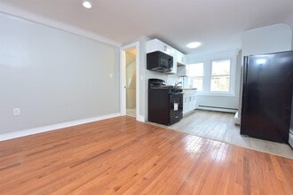 173 Watson Ave in West Orange, NJ - Building Photo - Building Photo