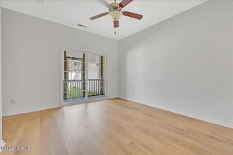 138 Waterstone Ln in Jacksonville, NC - Foto de edificio - Building Photo