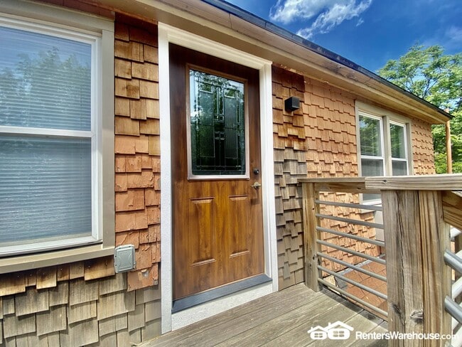 2500 Grand Ave in Des Moines, IA - Building Photo - Building Photo