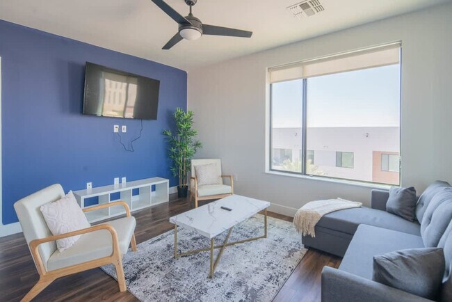 701 W Rio Salado Pkwy