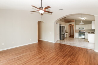 10469 Hunters Haven Blvd in Riverview, FL - Building Photo - Building Photo