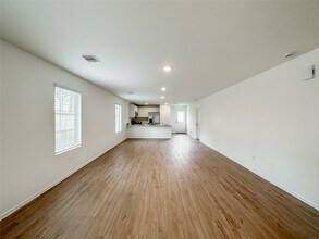 1495 Las Cuevas Dr in Conroe, TX - Building Photo - Building Photo