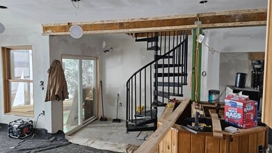 5 Firehouse Ln in Plattsburgh, NY - Building Photo - Building Photo