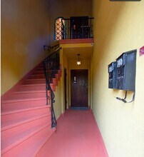 738 N La Jolla Ave, Unit 738 in West Hollywood, CA - Building Photo - Building Photo