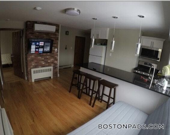 230 Brookline St in Cambridge, MA - Building Photo