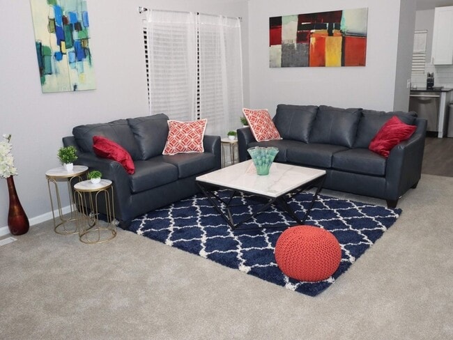 19038 E Carmel Dr in Aurora, CO - Building Photo - Building Photo