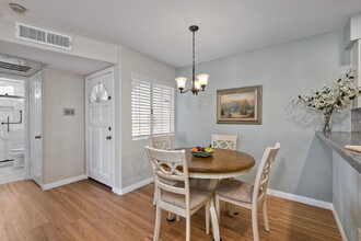 3110 Sello Ln in Carlsbad, CA - Building Photo - Building Photo