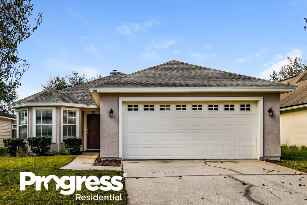 8030 Welbeck Ln in Jacksonville, FL - Building Photo