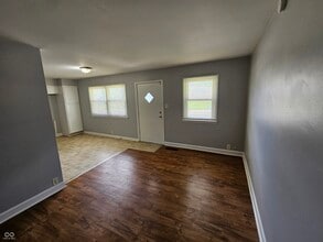5541 E 40th St in Indianapolis, IN - Building Photo - Building Photo