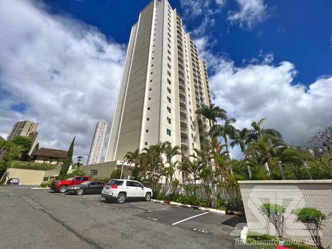property at 98-1030 Moanalua Rd