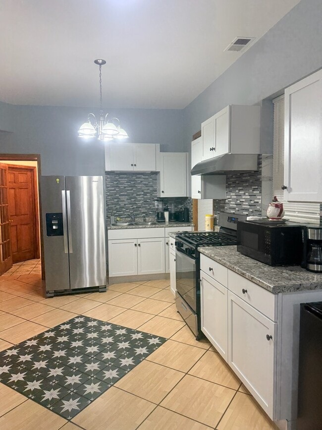 3049 S Homan Ave in Chicago, IL - Building Photo - Building Photo