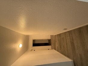 3870 E Leonesio Dr, Unit E1 in Reno, NV - Building Photo - Building Photo