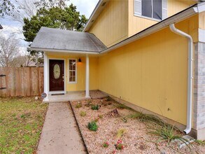 716 Decker Prairie Dr in Austin, TX - Building Photo - Building Photo