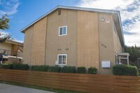 2112 W Brownwood Ave in Anaheim, CA - Building Photo - Building Photo