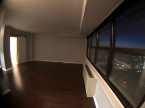 285 Aycrigg Ave in Passaic, NJ - Foto de edificio - Building Photo