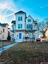 47 Linsley Ave in Meriden, CT - Building Photo