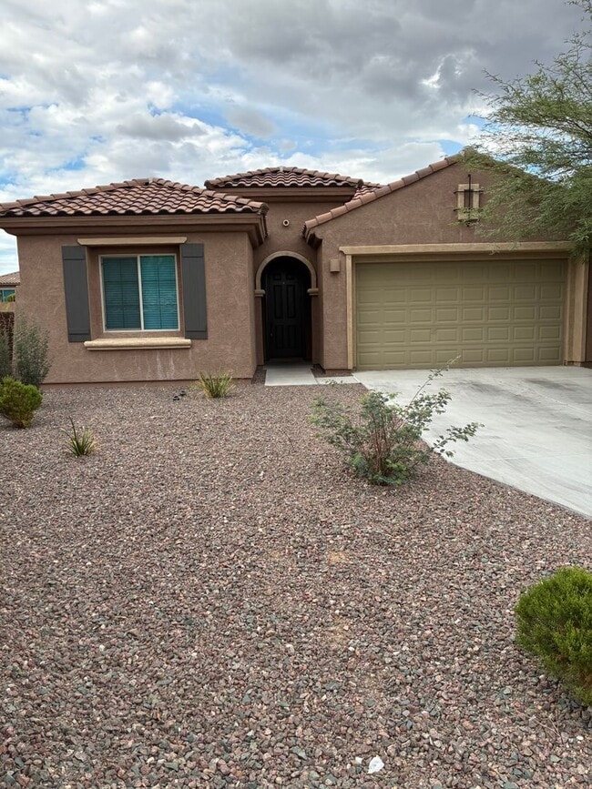 property at 639 E Barun Vly Pl