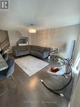916 Fameflower St in Ottawa, ON - Building Photo - Building Photo